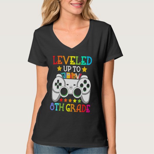 8th Grade Level Unlocked Video Game Back To School Tシャツ (正面)