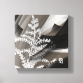 8x8" Terra’s Tender Whisper Abstract Brown Flowers キャンバスプリント (正面)