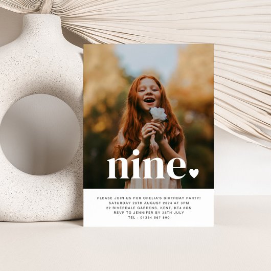9つのハートフォトファースト誕生日招待状 招待状