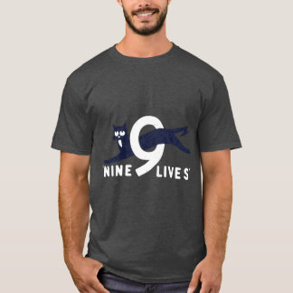 9つの命を持つ男の子 Tシャツ