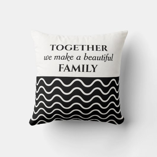 9フォトコラージュファミリー引用文白黒 クッション (裏面)