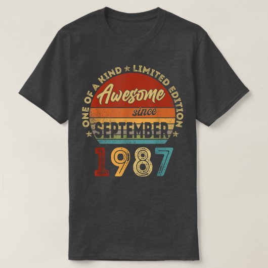 9月から35歳のギフト35素晴らし誕生日 Tシャツ (デザイン正面)