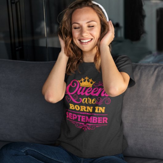 9月に生まれた女王様のスパングル誕生日 Tシャツ