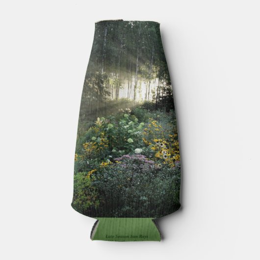 9月下旬に太陽の光を浴びる庭園 ボトルクーラー (正面)