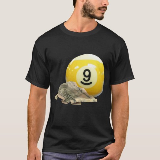 9枚のTシャツに5 Tシャツ (正面)