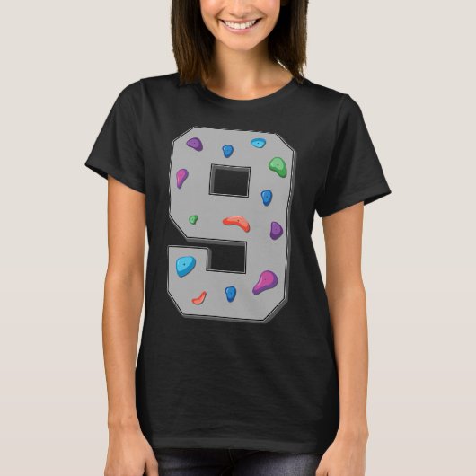 9歳のクライマー 誕生日 ボルダリング クライミング Tシャツ (正面)