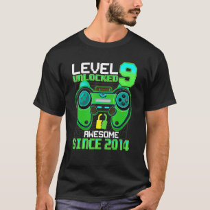 9歳の少年レベル9ロック解除素晴らし2014 9th B Tシャツ