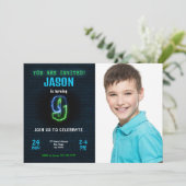 9歳の男の子の誕生日写真招待状 招待状 (スタンド正面)