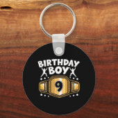 9歳の男の子の誕生日 レスリング キーホルダー (正面)