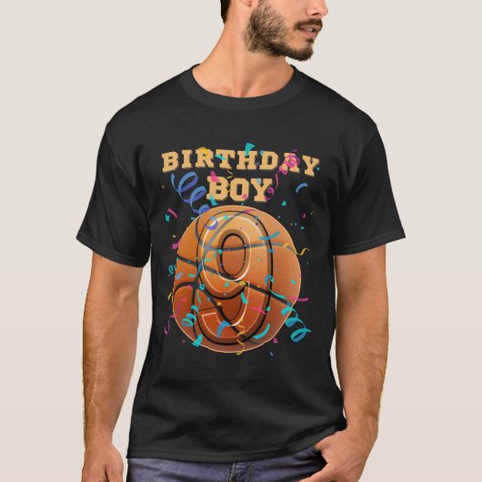 9歳の誕生日おめでとう少年 スケッチ好きプレイヤーT Tシャツ (正面)