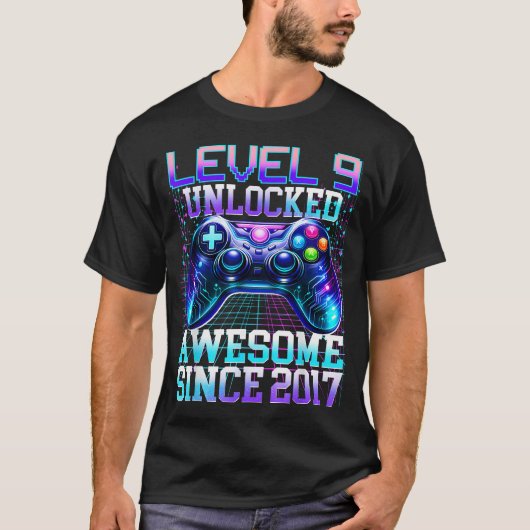 9歳の誕生日おめでとう!ゲーマー男子のレベル9解除は最高! Tシャツ (正面)
