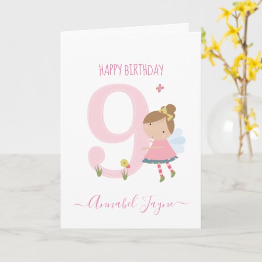 9歳の誕生日の妖精かわいいピンクのカーパーソナライズされたド カード (黄色い花)