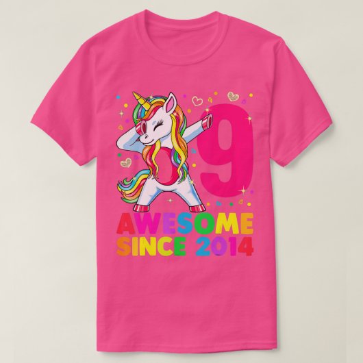 9歳ユニコーンダビング9歳誕生日ガールユニック Tシャツ (デザイン正面)