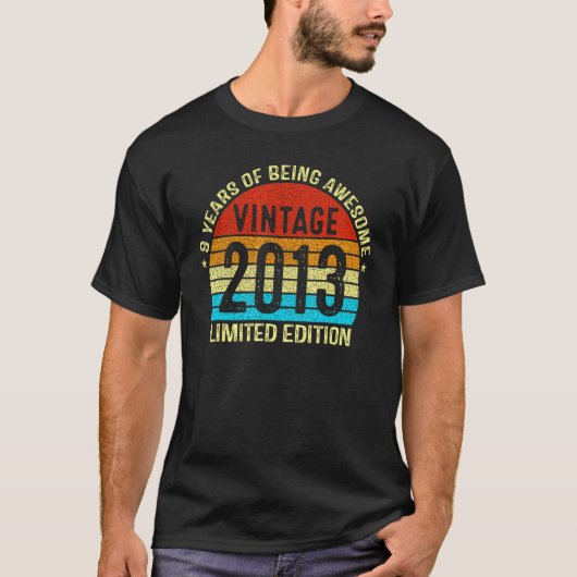 9歳ヴィンテージ2013年9誕生日 Tシャツ (正面)