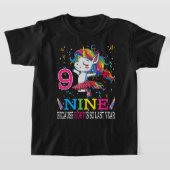 9歳誕生日ガールギフトユニコーン9歳 Tシャツ (レイダウン)