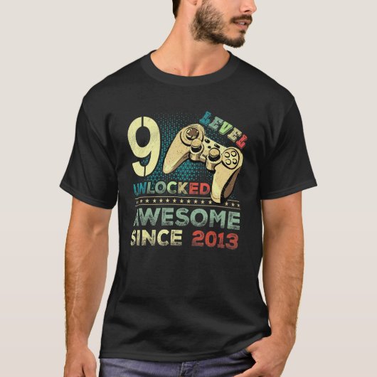 9番目の誕生日レベル9 2013素晴らしキッズBのロック解除 Tシャツ (正面)