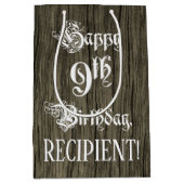 9番目の誕生日: ファンシー, フェイク Wood Look +名前をカスタムする ミディアムペーパーバッグ (正面)