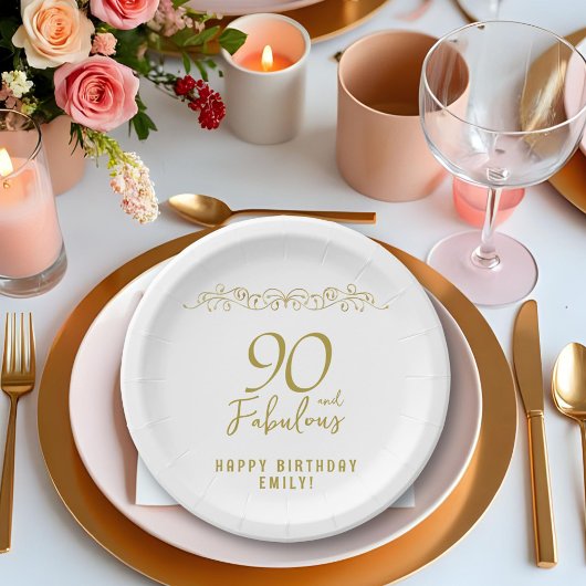 90と素晴らしい金ゴールドオーナメント90誕生日 ペーパープレート