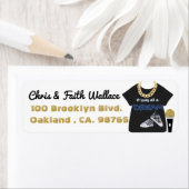 90のヒップホップ男の赤ちゃん金ゴールドチェーン&スニーカー都市 ラベル (インサイチュ)