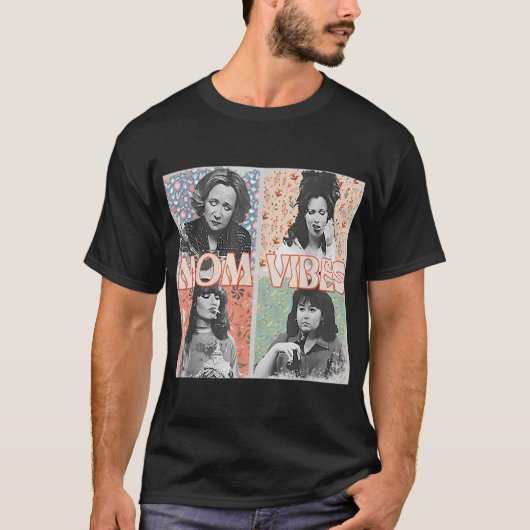 90年代ママの雰囲気 レトロで面白いママの日常 母の日ギフト Tシャツ (正面)