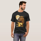 90年代風カピバラの月への遠吠え動物ミーム Tシャツ (正面フル)