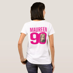 90歳の誕生日のピンクの名前をカスタムすると写真テンプレート Tシャツ