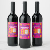 90歳の誕生日の名前ピンクのフォトカスタムワインラベル ワインラベル (ボトル)