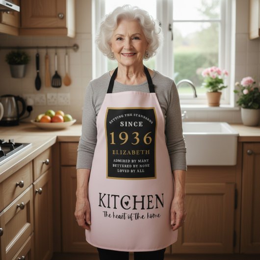 90歳の誕生日を迎えるクックシェフベーカーピンク エプロン