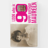 90歳の誕生日ピンクのルック90カスタムの写真を今すぐb 横断幕 (縦)