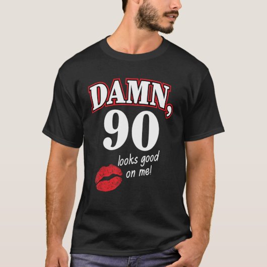 90番目の誕生日ファミリーでカッコいいDamm 90は良く見える Tシャツ (正面)
