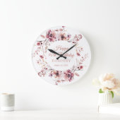 90誕生日バパーソナライズされたルガンディーピンクフローラ ラージ壁時計 (ホーム)