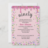 90誕生日ピンク色のアイシングと散水 招待状 (正面)