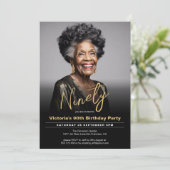 90誕生日黒金ゴールドモダン写真 招待状 (スタンド正面)