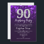 90誕生日 – パープルシルバー 招待状<br><div class="desc">90番目の誕生日招待状。紫エレガント白デザインとグリッター銀フェイク。大人の誕生日。ダイヤモンドとスクリプトフォントを特徴とする男性または女性の日招待状。誕生日パーティスタイリッシュに最適。メッセージもしの詳細なカスタマイズが必要。</div>