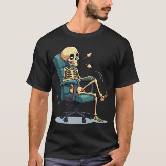 90s Office Skeleton – 燃えるおもしろいレトロ漫画 Tシャツ