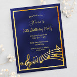 90th birthdayブルー金ゴールドミュージックノートへの招待 ポストカード<br><div class="desc">フロント：トレンディー90歳モダンの誕生日パーティー招待カー男性へド。紺色の紺色。青い色が不均一だ。金ゴールドフレームフェイクと音楽ノート、金色の文字。テンプレートのパーティー情報。背面：白い背景。ヒントもし：ハガキのように見せたくなクリック、後ろカスタマイズに行き、仕切りとポストスタンプを取り除く。</div>
