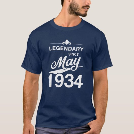 90th Birthday 90 Year Old Born in May 1934 Gift fu Tシャツ (正面)