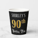 90th Birthday Party – スクリプファンシート、フェイク金ゴールド・ルック 紙コップ<br><div class="desc">この華やかでファンシー誕生日紙カップのデザインは、名前とパーソナライズされたメッセージ"90th Birthday Party"を備えている。90位の大きな数字はフェイク/模写の金ゴールド塗り付けパターンを持ち、インスパイア「バースデーパーティー」という言葉は豪華なスクリプトスタイル文字を含む。背景はデフォルトでは黒で表示されカスタマイズる。この華美様な豪華な紙カップは、誰かの90歳の誕生日に開催される誕生日パ祝ーティーで役立つかもしれない。[～Z0000567]</div>