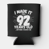 92おもしろい位誕生日引用文皮肉92歳 缶クーラー (正面)