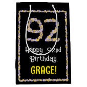 92誕生日:フローラ花数名前をカスタムする ミディアムペーパーバッグ (正面)