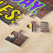 94誕生日~おもしろい、アーバングラフィティインスパイアルック ジグソーパズル (側面)