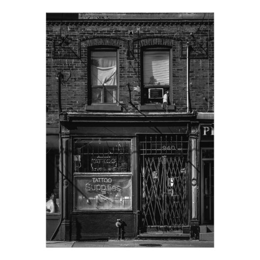 940 Queen St E 3号 フォトプリント (正面)