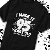 95おもしろい誕生日引用文皮肉95歳 Tシャツ