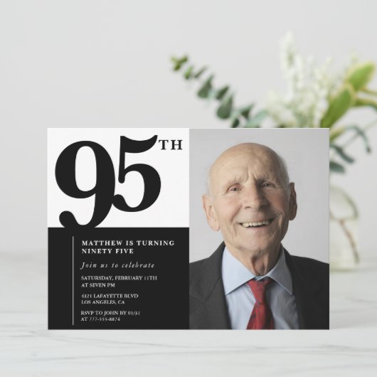 95歳の誕生日招待状 ブラックエレガント シック 招待状 (スタンド正面)