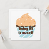 95歳は甘い誕生日Tシャツとプレゼント カード (正面/裏面インサイチュ)