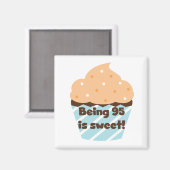 95歳は甘い誕生日Tシャツとプレゼント マグネット (正面/裏面)