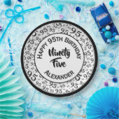 95誕生日乱数パターンブラック/ホワイト ペーパープレート (パーティー)