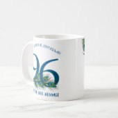 96歳の誕生日+クジャクの羽のカスタマイズデザイン コーヒーマグカップ (正面左)