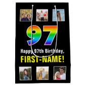 97歳の誕生日お祝い: レインボー "97"、カスタム写真と名前 ミディアムペーパーバッグ (裏面)