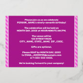 97th Birthday Party —はっきりした、おもしろい、ピンクストライプ色97 箔招待状 (裏面)